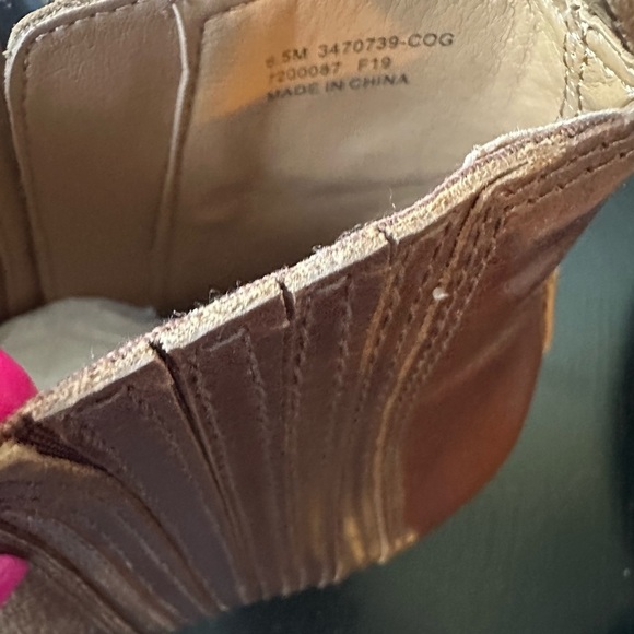 Frye Chelsea ankle boot in brown leather - Picture 4 of 8